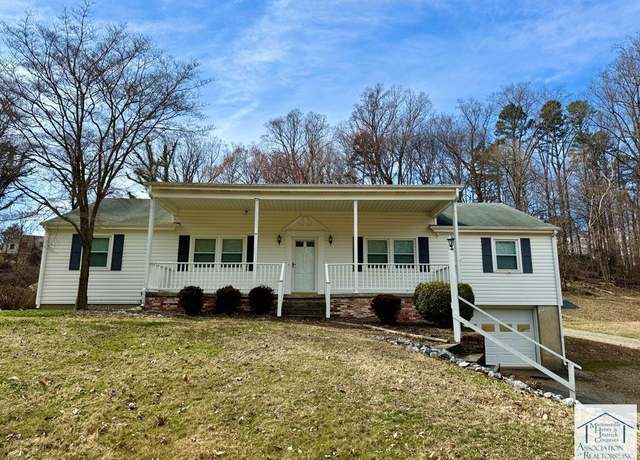 Property at 708 Indian Trail Rd, Martinsville, VA 24112, 3 beds, 3 baths