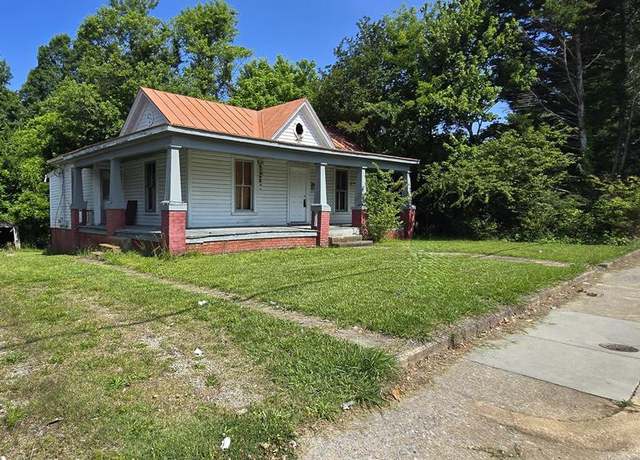 Property at 1417 N Main St, Danville, VA 24540, 2 beds, 2 baths