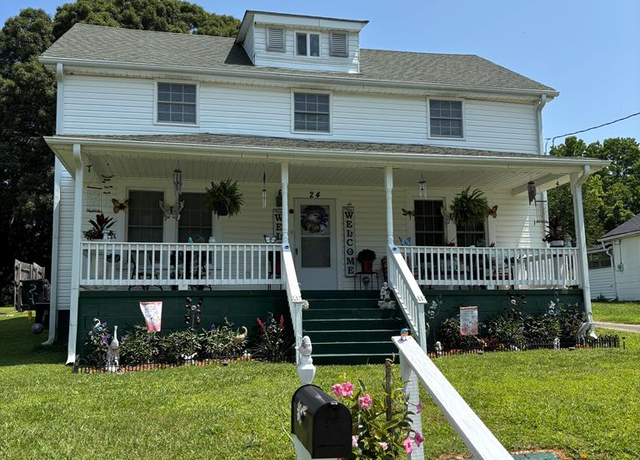 Property at 24 Holcomb St, Danville, VA 24541, 5 beds, 2 baths