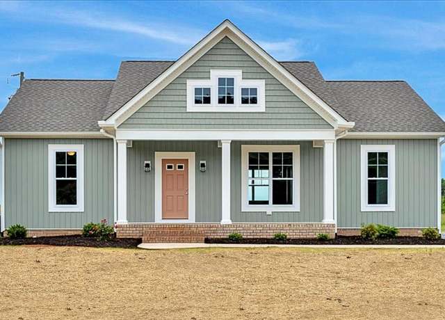 Property at 3100 Philpott Rd, South Boston, VA 24592, 3 beds, 2 baths