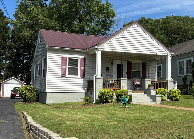 Property at 2124 Spencer St, Danville, VA 24540, 2 beds, 2 baths