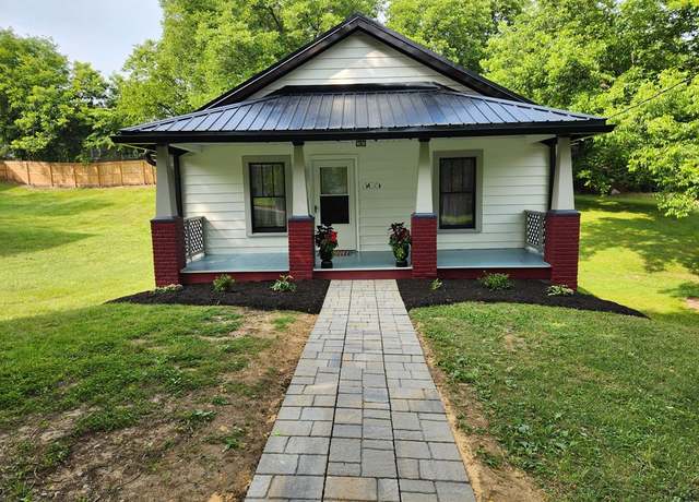 Property at 305 Campbell St, Danville, VA 24540, 3 beds, 1 bath