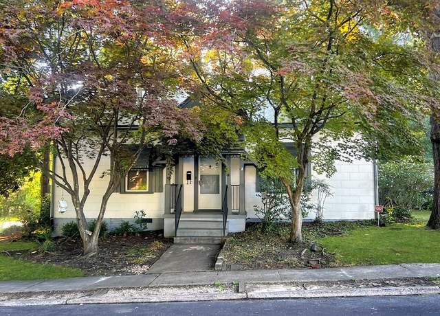 Property at 5 Selma Ave, Danville, VA 24541, 3 beds, 1 bath