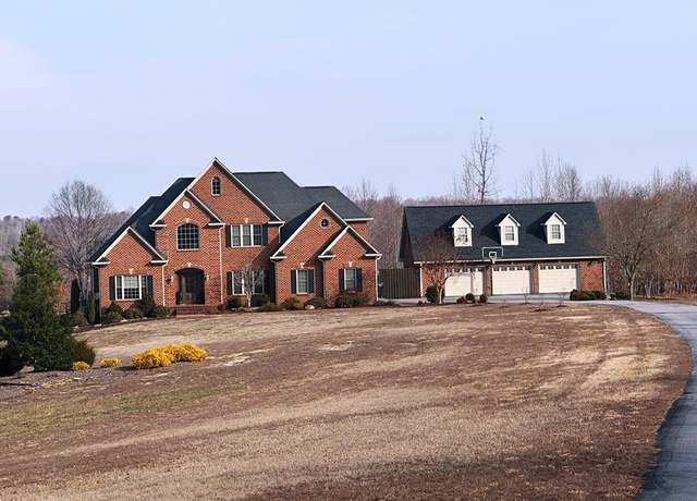 Property at 124 River Oak Dr, Danville, VA 24541, 4 beds, 4.5 baths