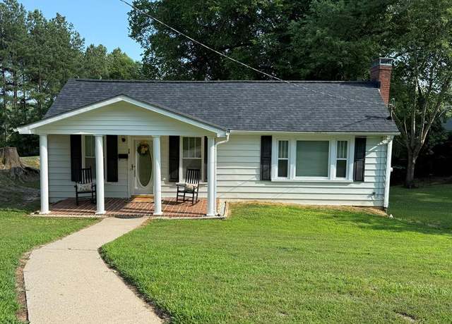 Property at 28 Dula St, Danville, VA 24541, 2 beds, 1 bath