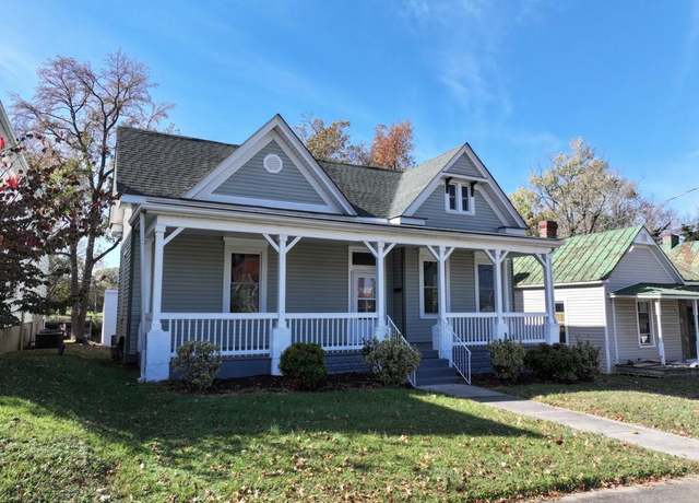 Property at 157 Broad St, Danville, VA 24541, 4 beds, 2 baths