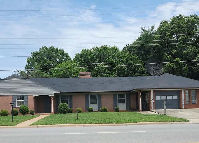Property at 3004 N Main St, Danville, VA 24540, 3 beds, 3.5 baths
