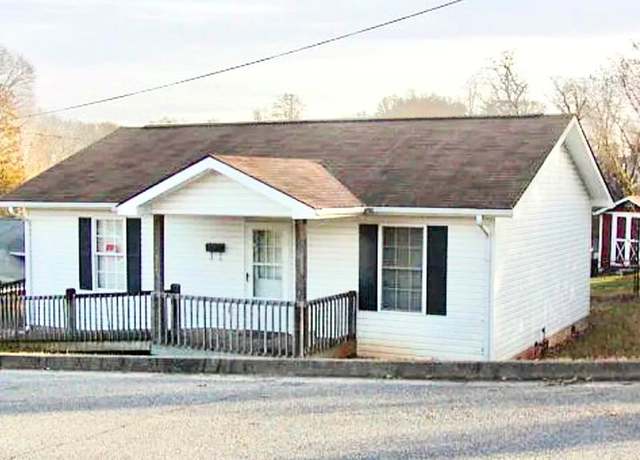 Property at 903 B St, Martinsville, VA 24112, 2 beds, 1 bath