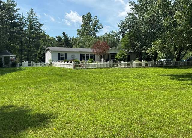 Property at 1953 Anderson Mill Rd, Chatham, VA 24531, 3 beds, 2 baths