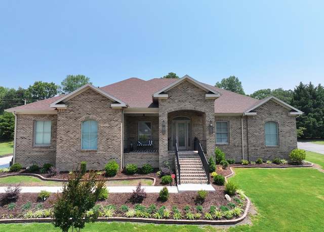 Property at 225 Stonegate Way, Danville, VA 24541, 3 beds, 3.5 baths