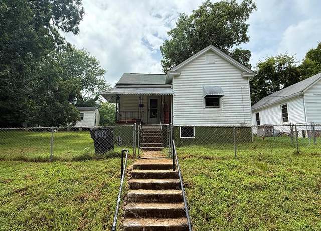 Property at 1477 Aspen St, Danville, VA 24540, 2 beds, 1 bath