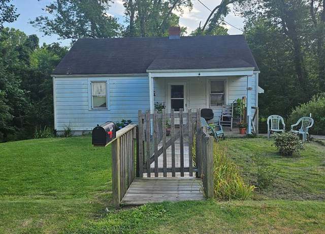 Property at 1824 Fall Creek Dr, Danville, VA 24540, 2 beds, 1.5 baths