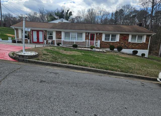 Property at 105 Huntington Pl, Danville, VA 24541, 4 beds, 2 baths