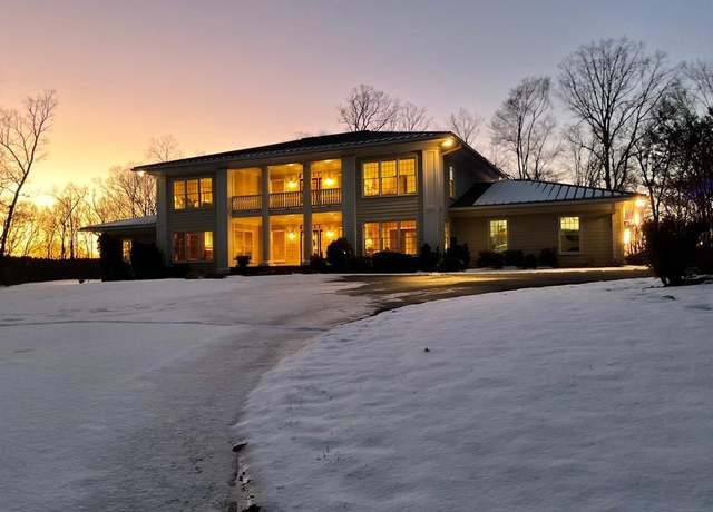 Property at 202 W Harris Pl, Eden, NC 27288, 5 beds, 4.5 baths