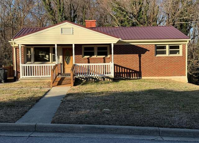Property at 119 Martin Ave, Danville, VA 24540, 3 beds, 1.5 baths