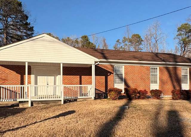 Property at 206 Bell Dr, Danville, VA 24541, 3 beds, 3 baths