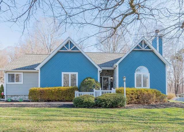 Property at 590 Turner Ashby Rd, Martinsville, VA 24112, 4 beds, 3 baths