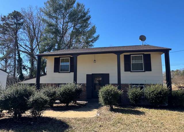 Property at 335 Greenwich Cir, Danville, VA 24540, 3 beds, 2 baths