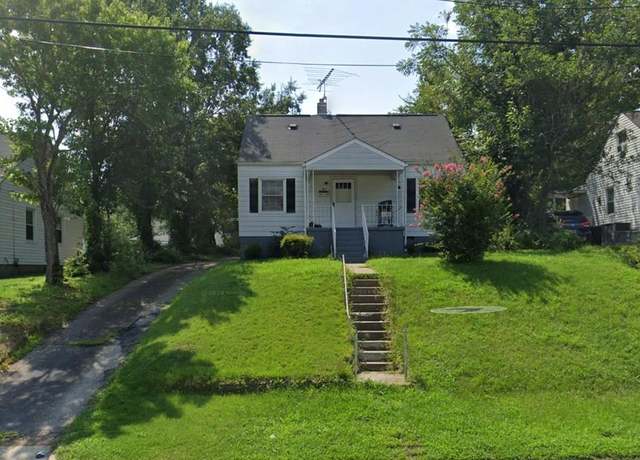 Property at 855 Arnett Blvd, Danville, VA 24540, 3 beds, 1 bath