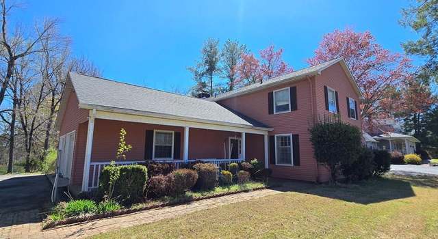 Photo of 517 Robertson Ln, Danville, VA 24540