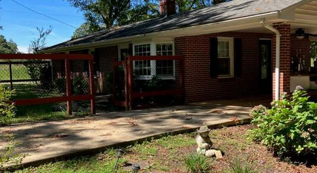 Photo of 2218 Cluster Springs Rd, South Boston, VA 24592