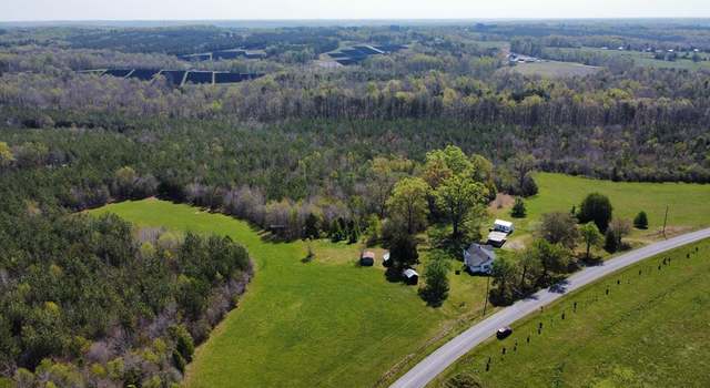 Photo of 552 Buck Track Rd, Gretna, VA 24557