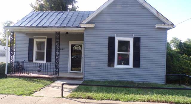 Photo of 642 Franklin St, Danville, VA 24541