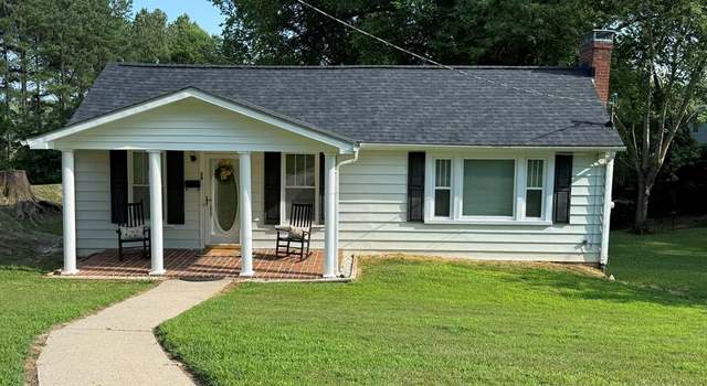Photo of 28 Dula St, Danville, VA 24541