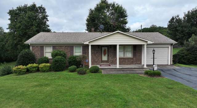 Photo of 501 Climax Rd, Chatham, VA 24531