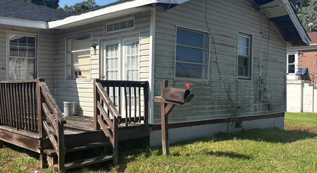 Photo of 803 Roberts St, Danville, VA 24541