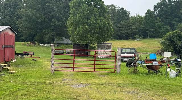 Photo of 351 Daniel Rd, Axton, VA 24054