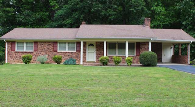 Photo of 633 Rocksprings Rd, Ringgold, VA 24586