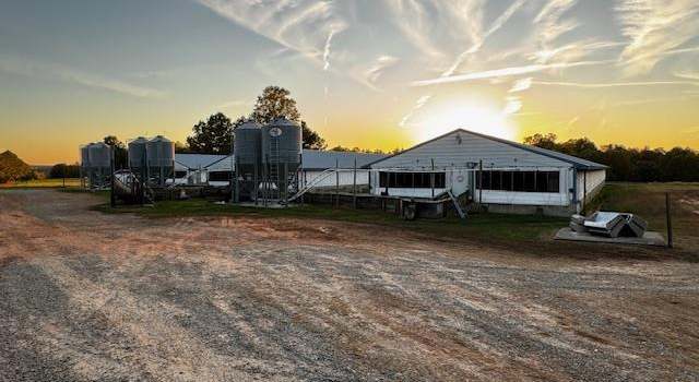 Photo of 2424 Henry's Mill Rd, Vernon Hill, VA 24597