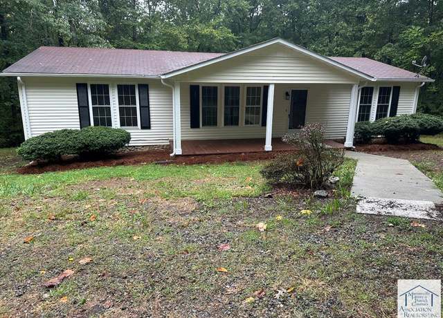 Property at 1170 Fayerdale Dr, Stuart, VA 24171, 3 beds, 2 baths