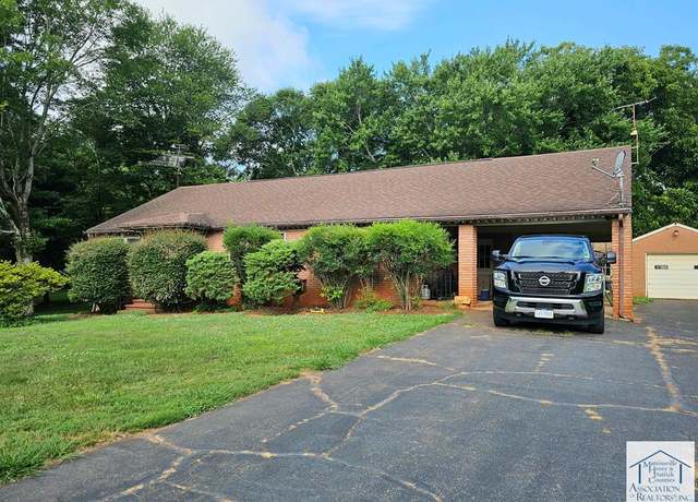 Property at 133 Pine View St, Patrick Springs, VA 24133, 3 beds, 2 baths