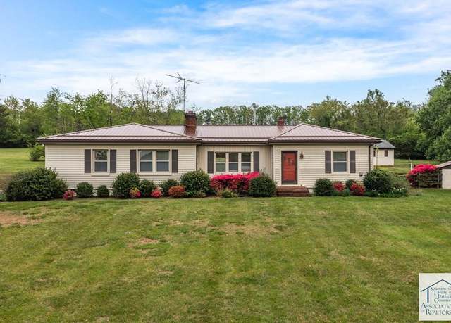 Property at 17065 A L Philpott Hwy, Martinsville, VA 24112, 3 beds, 2 baths