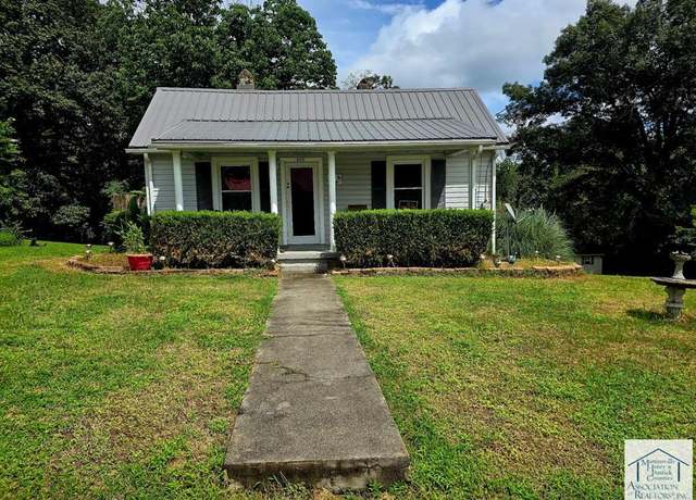 Property at 910 Highland Ridge Rd, Martinsville, VA 24112, 2 beds, 1 bath