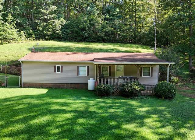 Property at 2260 Trot Valley Rd, Stuart, VA 24171, 2 beds, 1 bath