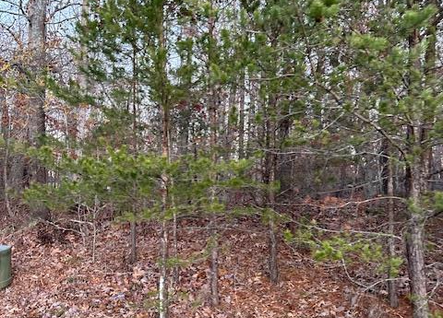 Property at 15 Westhaven Dr, Danville, VA 24540