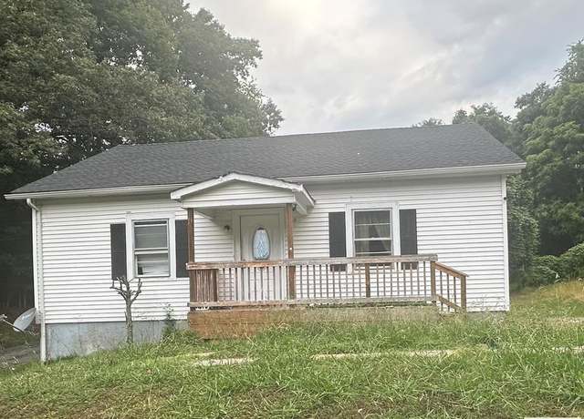 Property at 1010 C St, Martinsville, VA 24112, 2 beds, 1 bath