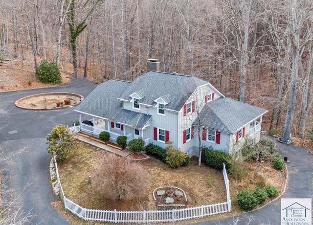 Property at 7624 Virginia Ave, Bassett, VA 24055, 4 beds, 3.5 baths