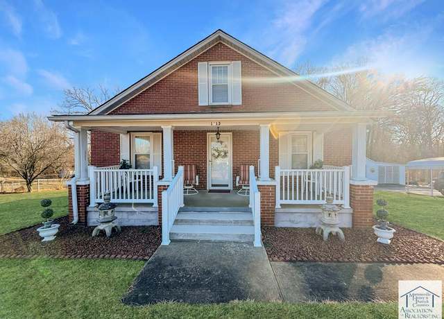 Property at 1013 Hodges Farm Rd, Martinsville, VA 24112, 4 beds, 1 bath