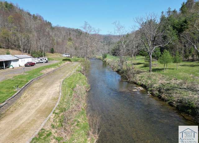 Property at 1679 Poplar Knob Rd, Austinville, VA 24312