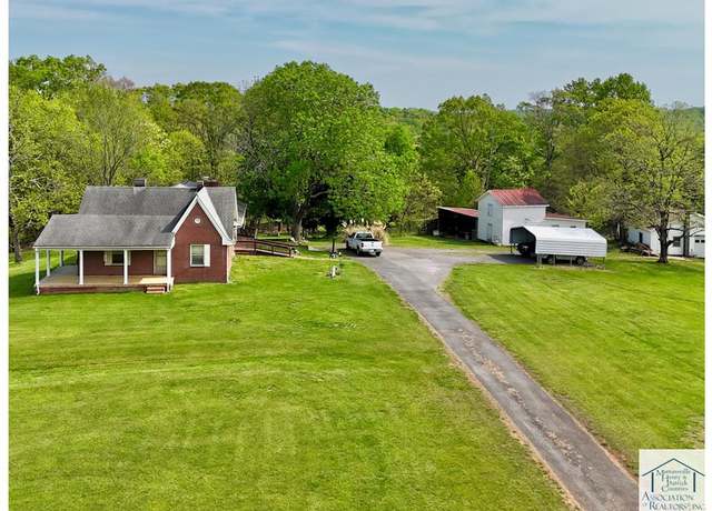 Property at 5413 Mitchell Rd, Ridgeway, VA 24148, 3 beds, 3 baths
