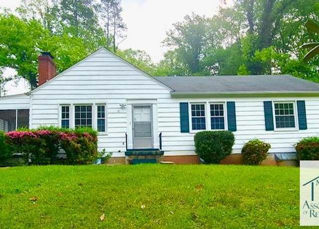 Property at 1003 Indian Trl, Martinsville, VA 24112, 3 beds, 1 bath