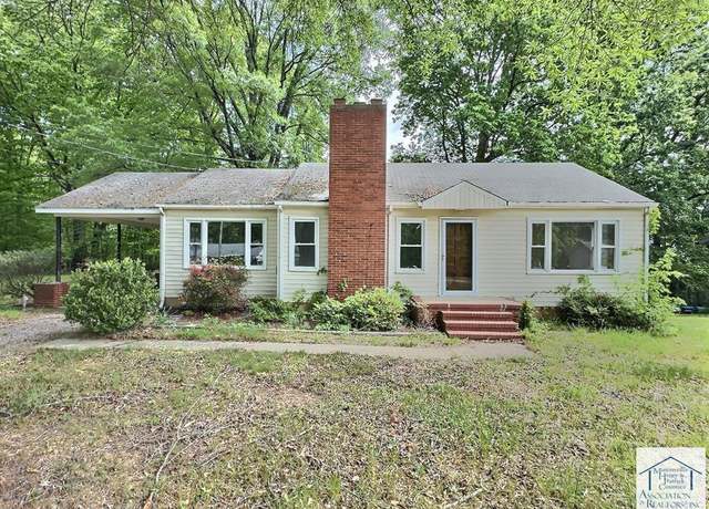 Property at 123 Salmon St, Martinsville, VA 24112, 3 beds, 1 bath