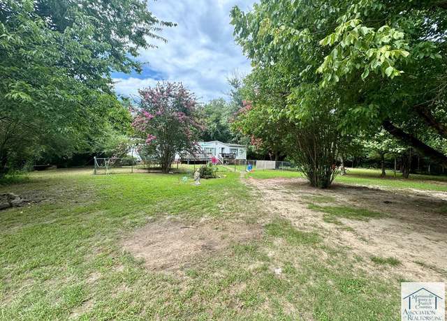 Property at 341 Davis Dr, Ringgold, VA 24586, 3 beds, 2 baths