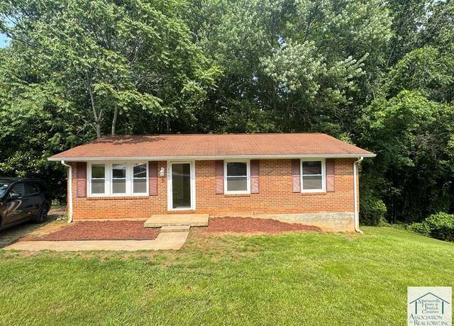 Property at 240 Forest Hill Dr, Collinsville, VA 24078, 3 beds, 1 bath