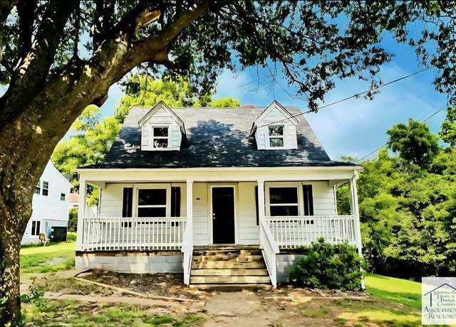 Property at 1350 Rivermont Hts, Martinsville, VA 24112, 3 beds, 1.5 baths