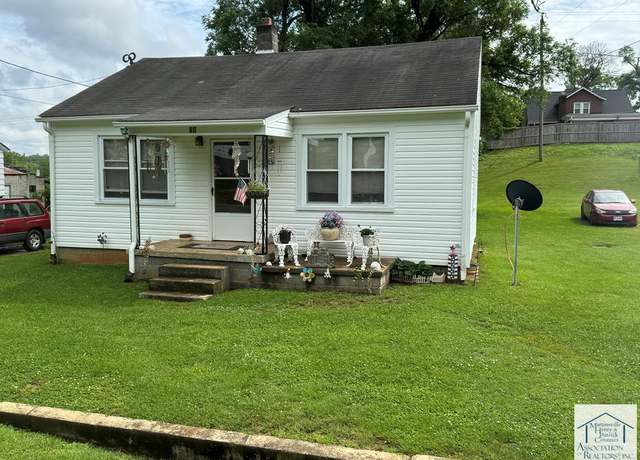 Property at 74 Frye St, Bassett, VA 24055, 2 beds, 1 bath